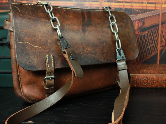 saddle leather messenger bag