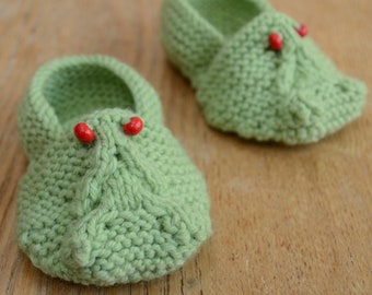 Baby Frog Shoe Knitting Pattern