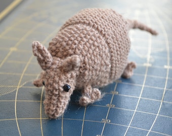 Armadillo Knitting Pattern