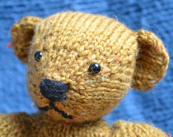 Little Teddy Bear Knitting Pattern