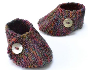Wrap Over Baby Shoe Knitting Pattern