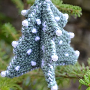 Little Christmas Tree Knitting Pattern image 2