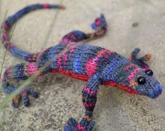 Lizard Knitting Pattern