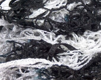 scarf black/white/gray ruffle - handmade