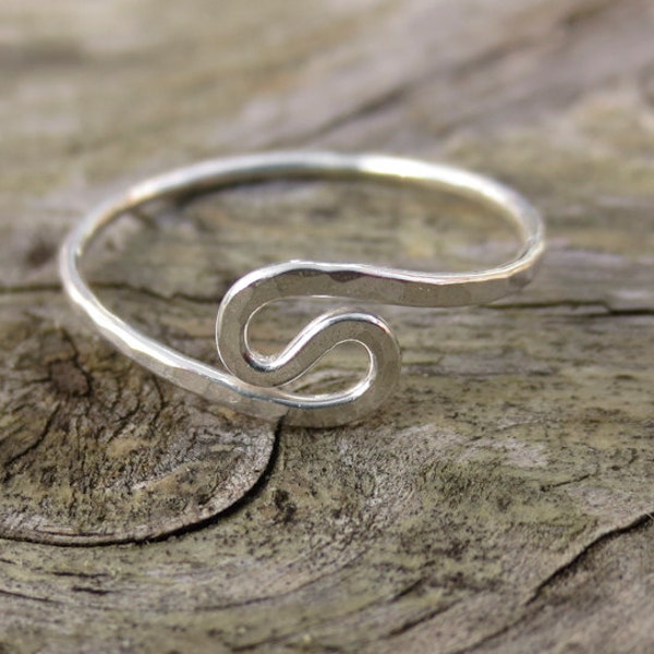 Sterling Silver wave ring, simple ring, spiral ring, silver ring, hammered ring, friendship ring, promise ring, silver rings, wave jewellery