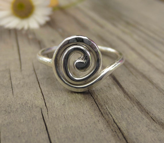 Sterling Silver Fan Tail Swirl Ring Sterling Silver Fan Tail Swirl Ring