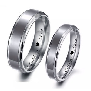 Personalized Ring Set Custom Engraved Rings Silver Wedding Band Engraved Promise Ring Couple&#39;s Ring Set His & Hers Rings 5mm 7mm Comfort Fit