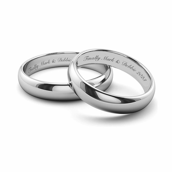 Lovely Name Engraved Couple Rings