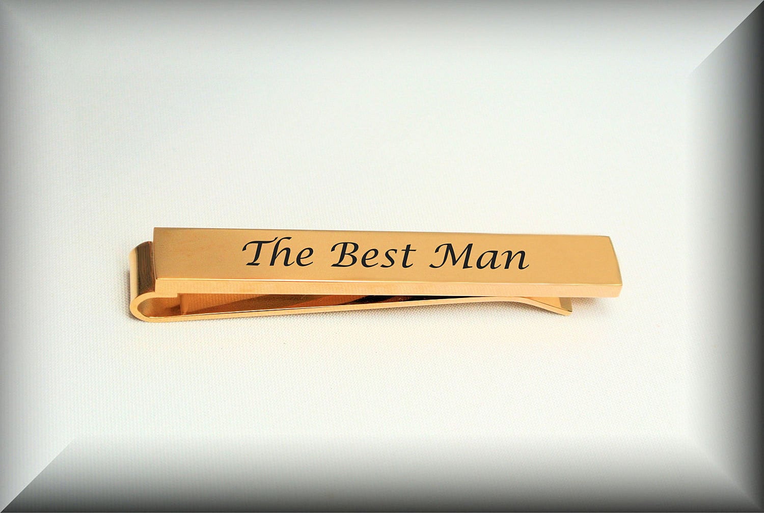 Select Gifts Evolution Ape to Man Astronaut Gold-Tone Tie Clip Engraved Message Box