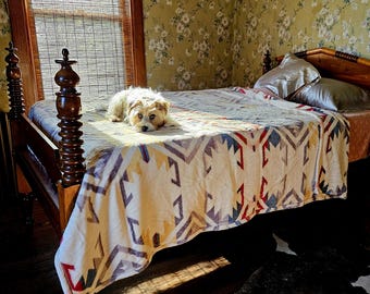 Aztec Fleece Blanket in Whitestone: Queen Size Southwestern Camp Blanket, Throw, Geometric