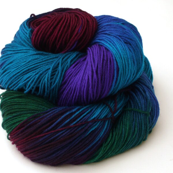 Yarn sock weight Hand dyed 100% Superwash Merino