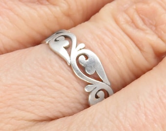 Elven Wedding Ring in Sterling Silver - Elvish Wedding Band - Fantasy Elf Ring