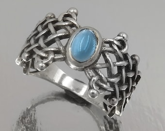 Celtic Knot Ring with Oval Swiss Blue Topaz - Intricate Sterling Silver Elvish Ring with Oval Gemstone - Light Blue Gem Ring