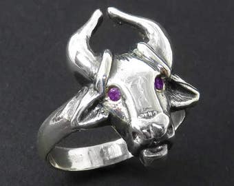 Taurus Ring with Amethyst Eyes - Silver Ox Ring - Bull Ring - Animal Ring - Zodiac Ring - Astrology Ring - Chinese Astrology - Pagan Ring