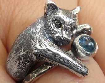 Cat Ring with Black Diamond Eyes - Cat with Ball - Blue Topaz Ring - Double Ring - Statement Ring - Cat Gift - Cat Lover Gift - Witch Ring