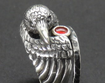 Dark Raven Ring mit Karneol oder einem anderen Stein Ihrer Wahl - Gothic Silber Schmuck - Realistischer Tier Ring
