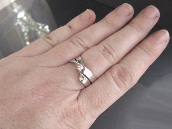 Double mobius ring discount