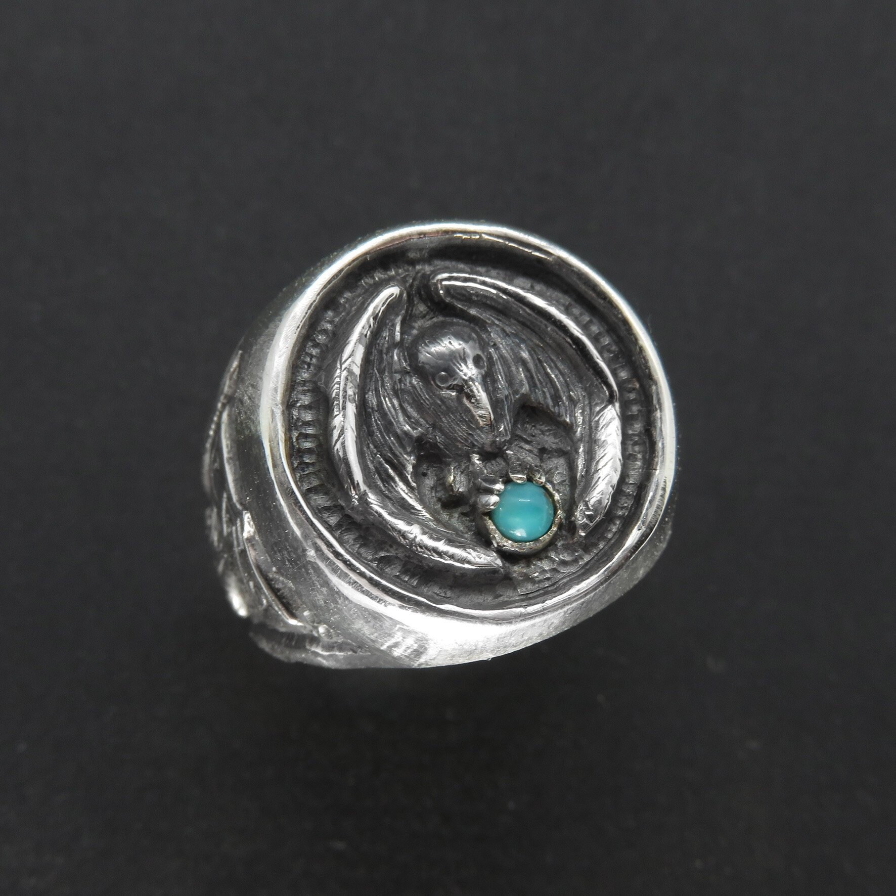 Raven signet best sale ring