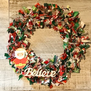 Christmas Ribbon Wreath Round