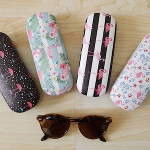 PINK FLAMINGO THEME hard glasses case, dead stock,new old stock,never used , colorful,summer,tropical,rectangle,waterproof,cute gift, kitsch