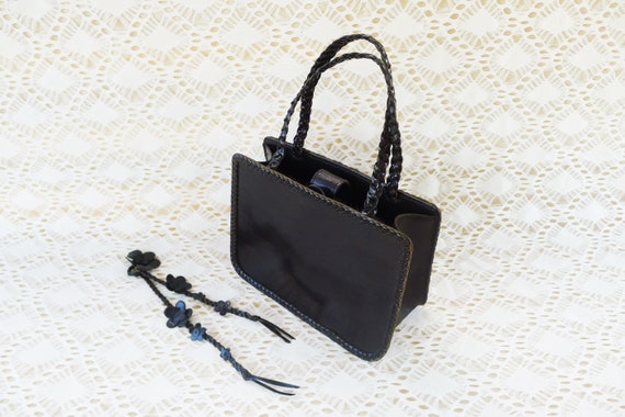 90s ANNA SUI Black Genuine Leather Rigid Box Shap… - image 2