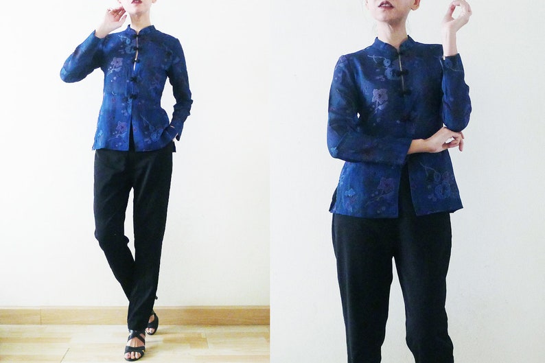 Good Cutting 70s Blue Cheongsam / QiPao Chinese top,semi sheer,long sleeve,mandarin collar shirt,Florals printed,exotic,oriental,Asian,Small image 3