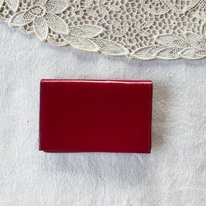 Vintage japonais des années 70, petite et fine taille, porte-cartes à deux volets en cuir véritable rouge vif, porte-cartes bordeaux, porte-monnaie, élégant et classique
