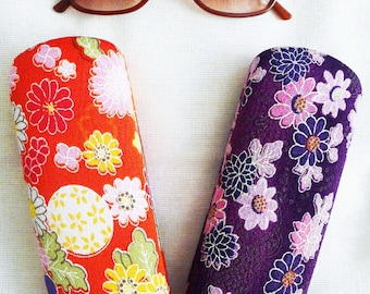 KIMONO PRINTED hard glasses case, dead stock, new old stock, never used,charming,colorful,rectangle shape, vivid, Japanese, cute gift, kitch