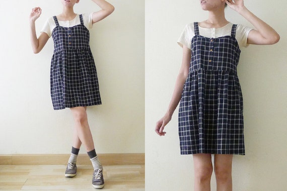 VTG Navy and White PLAID overall mini dress, Ging… - image 3