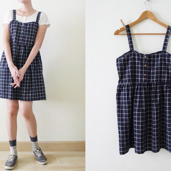 Divine Darling Sleeveless Gingham Romper (Navy)