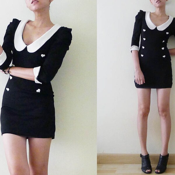 VTG plain black body con 3/4 sleeve micro mini dress,white Peter Pan collar and cuff,build in bra,heart button,disco,party,sexy,Grunge, XS-S