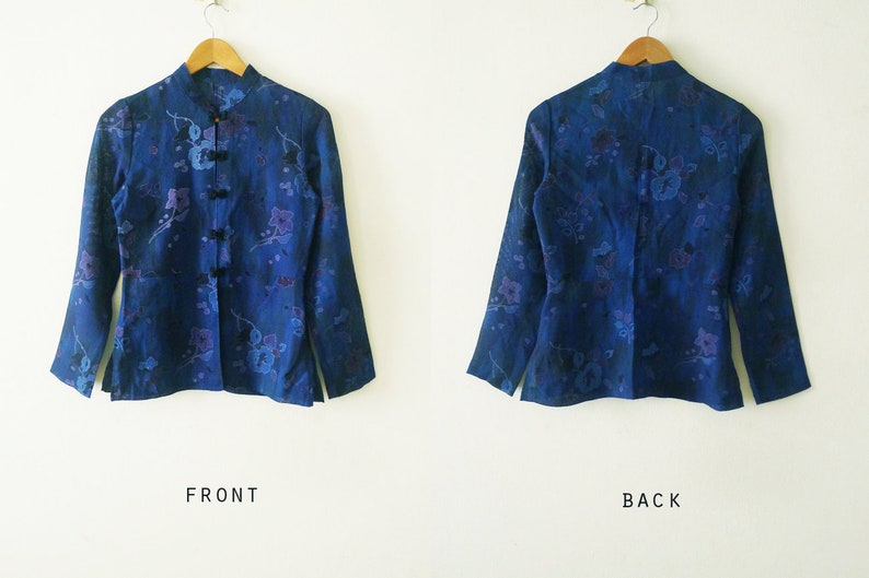 Good Cutting 70s Blue Cheongsam / QiPao Chinese top,semi sheer,long sleeve,mandarin collar shirt,Florals printed,exotic,oriental,Asian,Small image 9