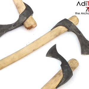 BN_05a - FRANCISCA Throwing Axe with Bunch-Berry Wood Handle (Historical)