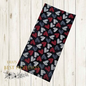 Valentine&#39;s day dinner napkins. Valentine&#39;s day/romantic table decor.  Chalkboard Hearts Cotton Napkins.