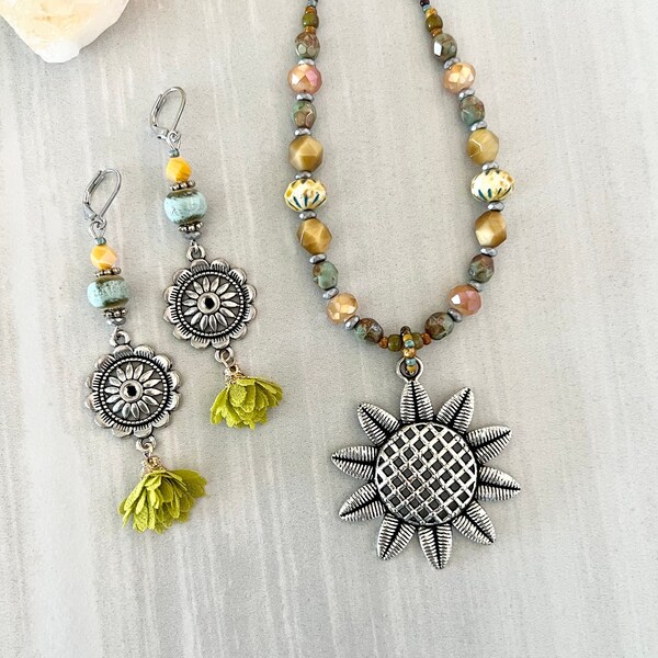 WestportCharm ~ Fall Colors ~ Bohemian Sunflower Necklace ~ Beaded Pendant Necklace Set ~ Tigers Eye Stone ~ Modern Hippie ~ Eclectic Beads