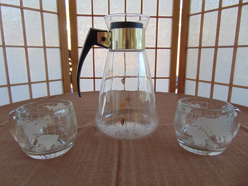 Corning Ware Starburst Six Cup Coffee Carafe