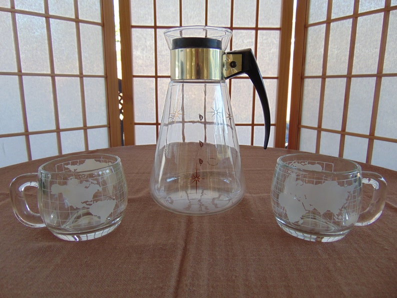 Corning Ware Starburst Six Cup Coffee Carafe
