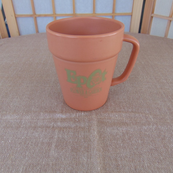 Planter Style Collectible Mug from Epcot International Flower and Garden Festival 2001