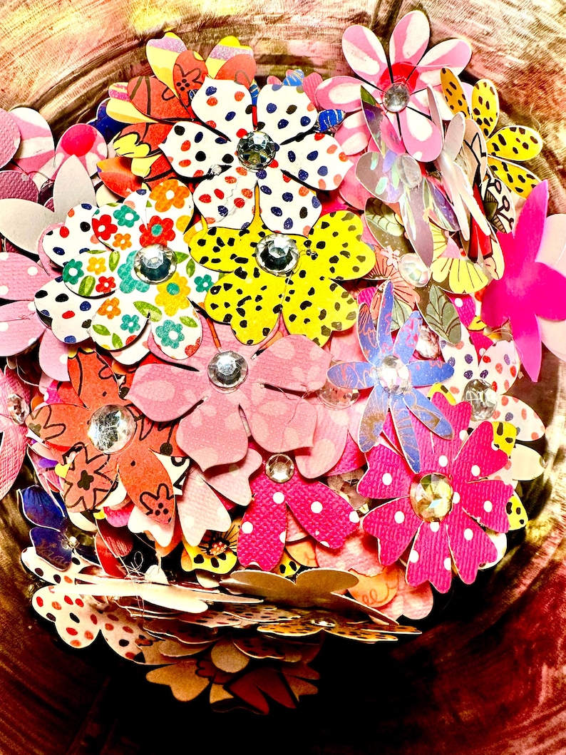 Pretty Paper flowers, scrapbooking, flower die cuts for cards, junk journal embellishments, paper crafting, boho mixed media supplies, Mini image 5