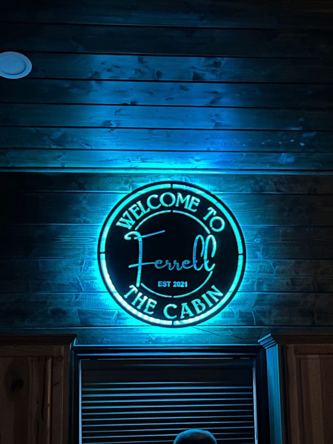 11日まで値下げ！Vaundy Logo Room Light replica Amazon.com: Custom Business Logo Neon Sign, Arylic Backlit
