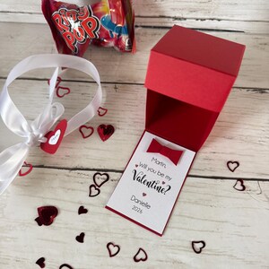 Be my Girlfriend / Boyfriend Ring Pop Candy Gift Box Pinky Promise Valentine's Day Gift I love you box yes ring pop