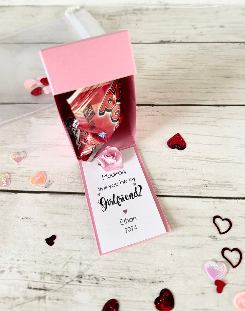 Pink Ring Pop Gift Box, Personalized printed message with paper rose added.