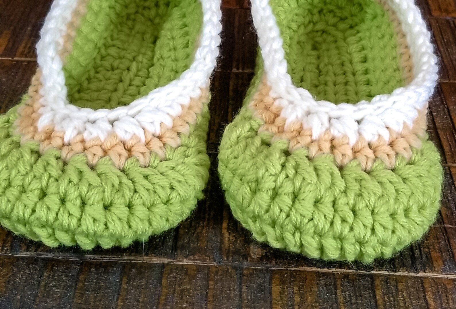 Lime Green striped handmade slippers size 7-8 women's | Etsy