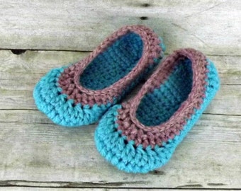 Crochet Womens Slippers: Blue & Pink House Shoes (Size 5-6)