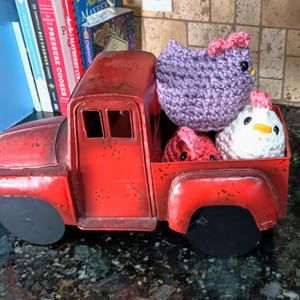 Little Crochet Chicken - your choice of color