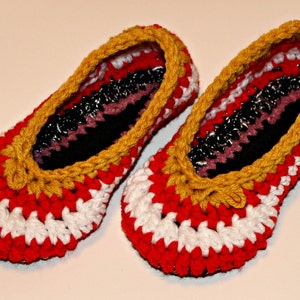 Serendipity Slippers  crochet womens house shoes stripes red, white, black size 7-8