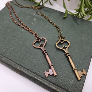 Skeleton key necklace | vintage style | copper | bronze | simple | key to my heart | antique style