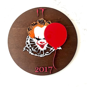 12” Wooden Pennywise/It Horror Movie Sign