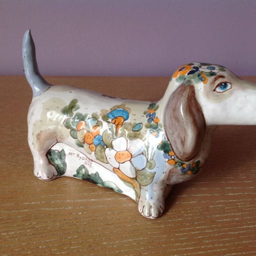 Vintage Gzhel Russian Studio Art Pottery Ceramic Dog Dachshund Taksa Sculpture Figurine 1998 shops Decor Gift Animal