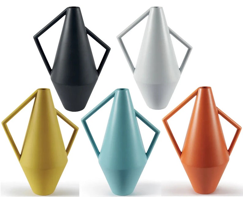 Atipico Kora Vase